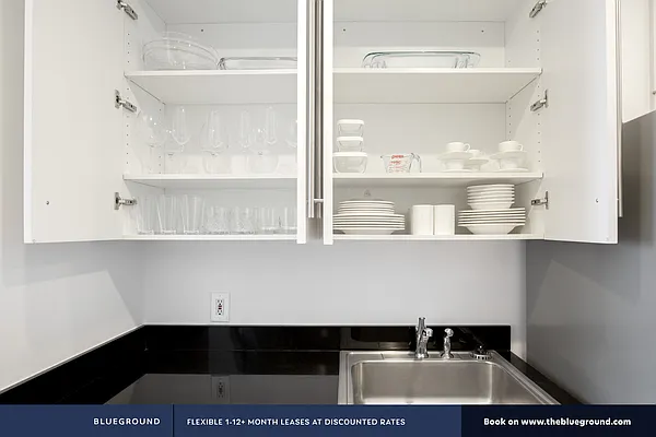 Rented by The Blueground | media 58