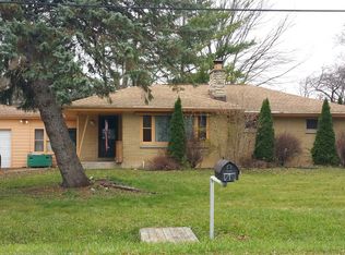 6811 N 102nd St, Milwaukee, WI 53224