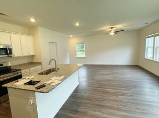 6027 Deer Ln, Union City, GA 30291