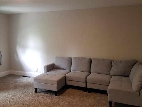 5th image of 24 Ashland Ave #3