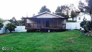 4th image of 815 SE 31st St