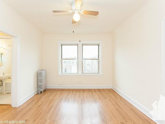 5th image of 2538 N Sawyer Ave #1513