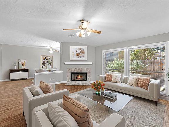 4th image of 16414 Dawncrest Way