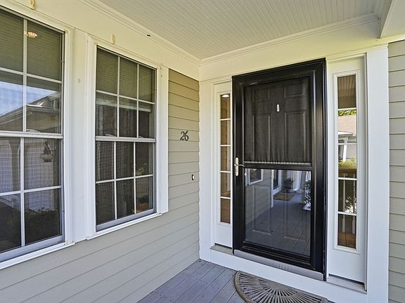 3rd image of 26 Hayloft Ln