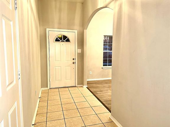4th image of 12286 Noco Dr