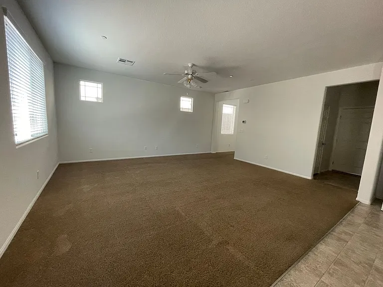 6124 Castle Gardens Ave — Photo 6