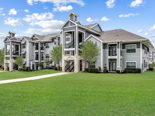 Nova North Apartments