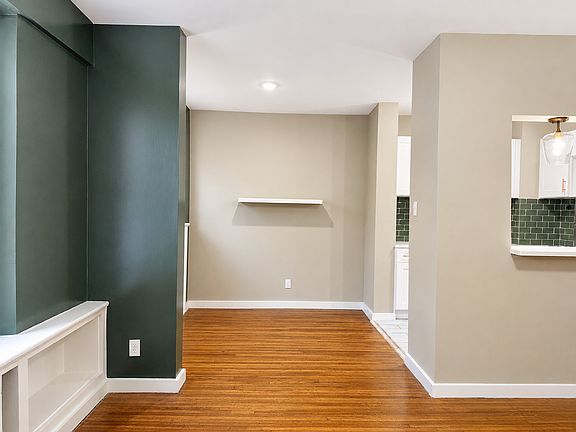 3rd image of 4429 W Pine Blvd #712