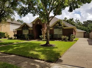 1711 Monvale Ln, Sugar Land, TX 77479