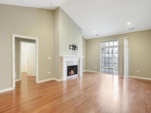 2nd image of 775 Verandah Dr