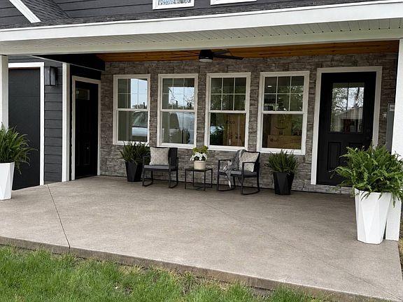 4th image of 202 Denison Beach Dr