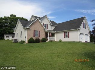 103 Stormfield Dr E, Martinsburg, WV 25404