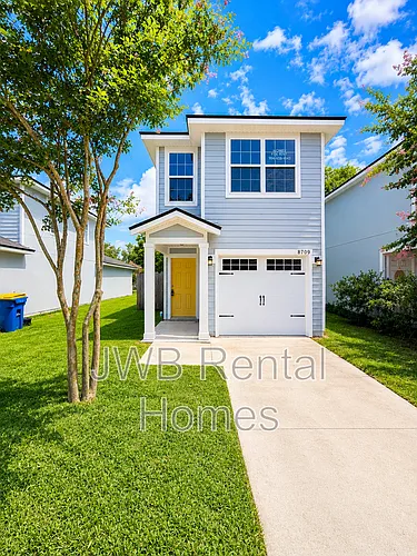 8709 Berry Ave Photo 1