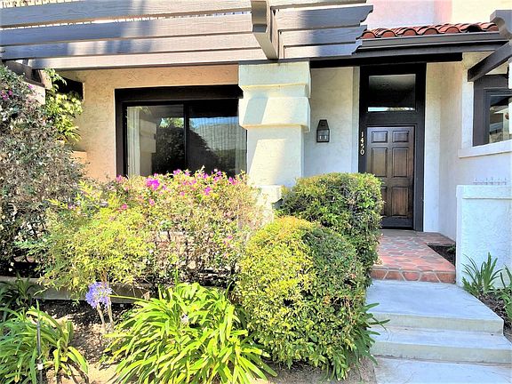 4th image of 1450 Palisades Dr