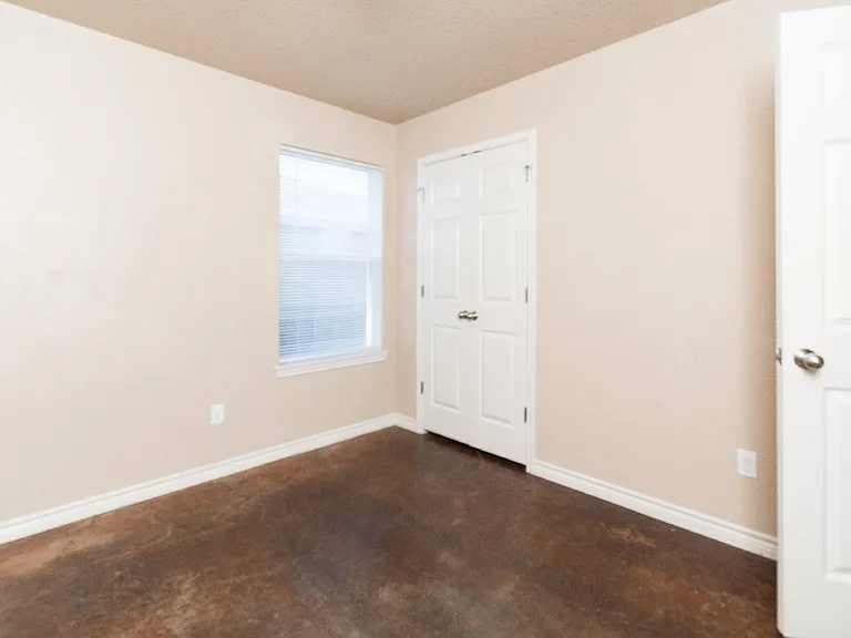 4102 Cambridge Dr #B — Photo 11