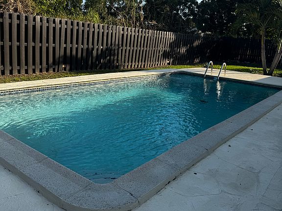 2nd image of 12635 SW 84th Avenue Rd