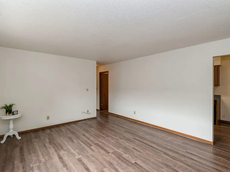 808 Oakcrest Street — Photo 12