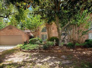 17 N Lakeridge Dr, Spring, TX 77381