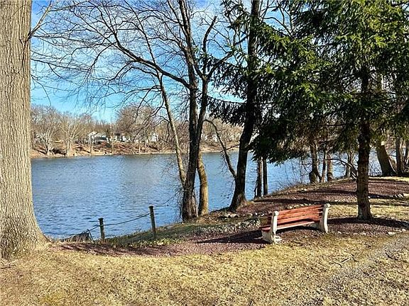 4th image of 7753 Martins Creek Belvidere Hwy