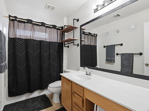 5th image of 4831 Adkins Trail