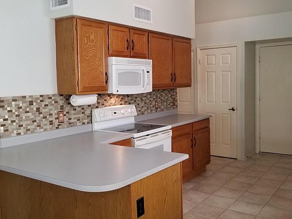 5th image of 3906 E Tierra Buena Ln