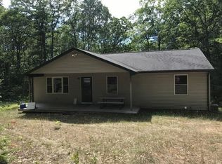 4861 Noka Trl, Indian River, MI 49749