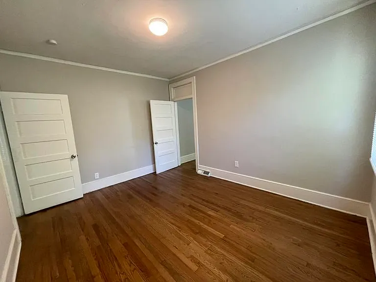 3303 Abingdon Rd — Photo 12