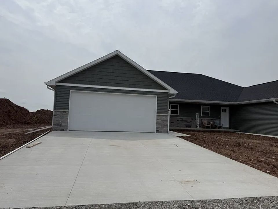 1st image of 2671 Princeton Dr