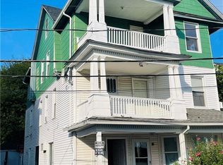 16 James St, Waterbury, CT 06708