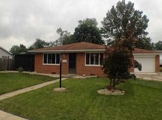 2121 N B St, Elwood, IN 46036