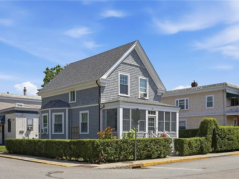 40 W Narragansett Ave — Photo 3