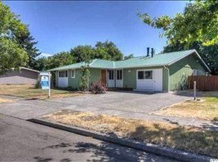 1064 Westwood Dr, Stayton, OR
