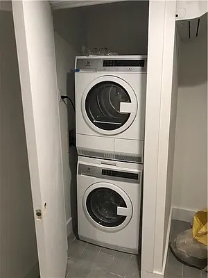 Rented by ID REALTY GROUP, LLC | media 15