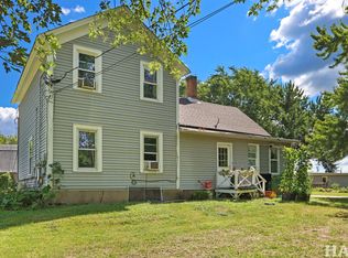 1101 N Deep Lake Rd, Antioch, IL 60002