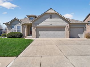 6046 Tree Fox Pl, Indianapolis, IN 46237
