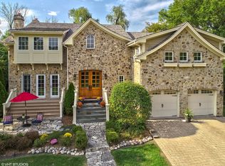 1450 Aurora Way, Wheaton, IL 60189