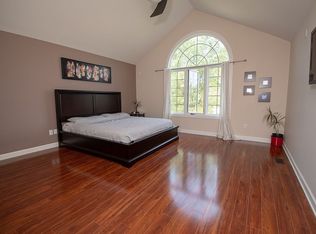 22378 Diamond Ct, Farmington Hills, MI 48335