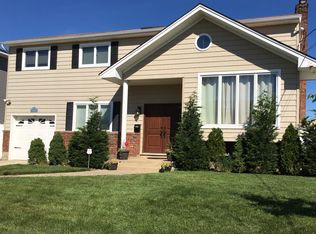 3410 Ocean Harbor Dr, Oceanside, NY 11572