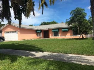 15871 SW 139th Pl, Miami, FL 33177