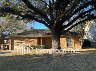 56 Assana Ct, Pensacola, FL 32506