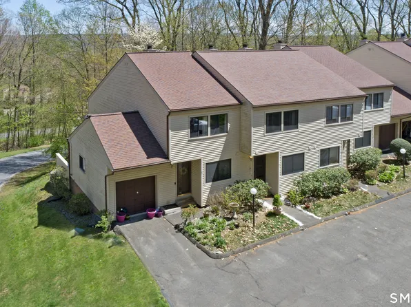 46 Idlewood #46, Bethel, CT 06801