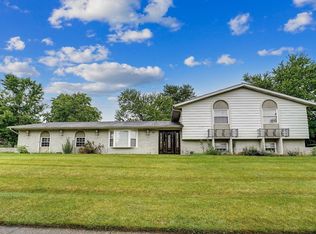 5775 Red Oak Dr, Fairfield, OH 45014