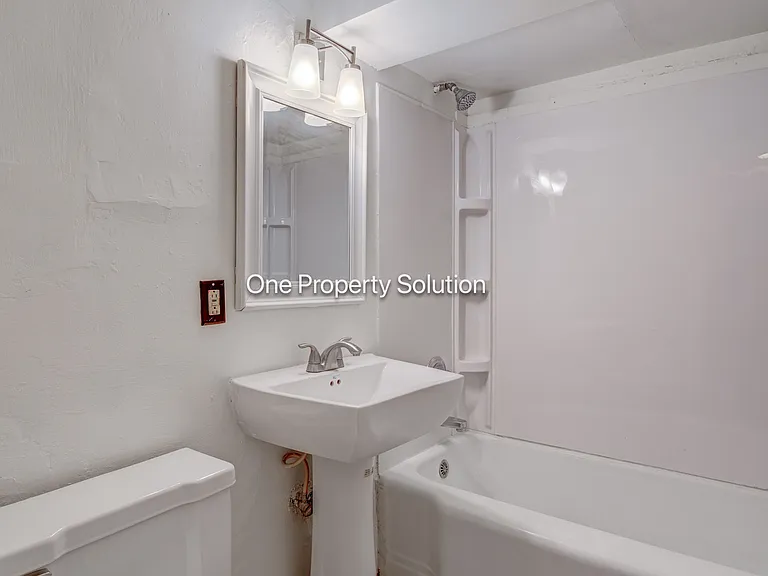 925 W 35th Ave #2 — Photo 14