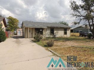 308 N 3rd St, Carlsbad, NM 88220