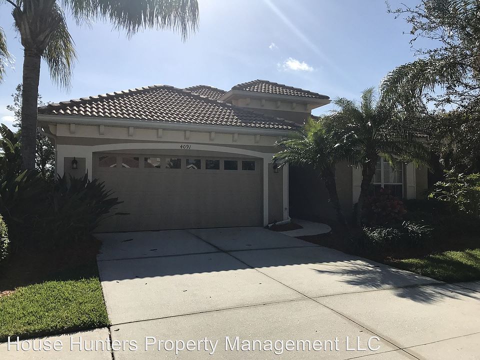 1st image of 4091 Blue Heron Cir