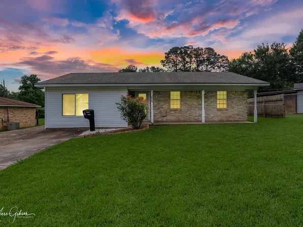 8991 Hawthorne Dr, Shreveport, LA 71118
