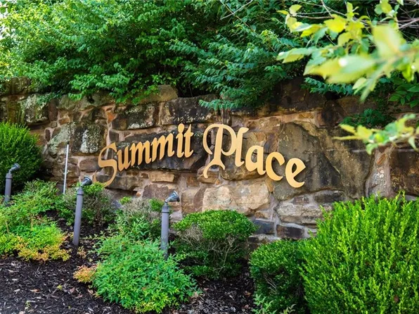 2221 N Marks Mill Ln #143, Fayetteville, AR 72703