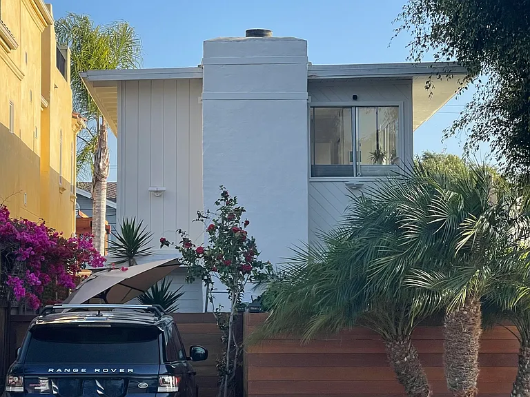 919 Archer St — Photo 1