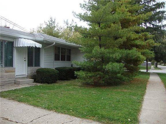 4th image of 7565 E 51st St