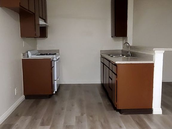 2nd image of 4341 Eagle Rock Blvd #4